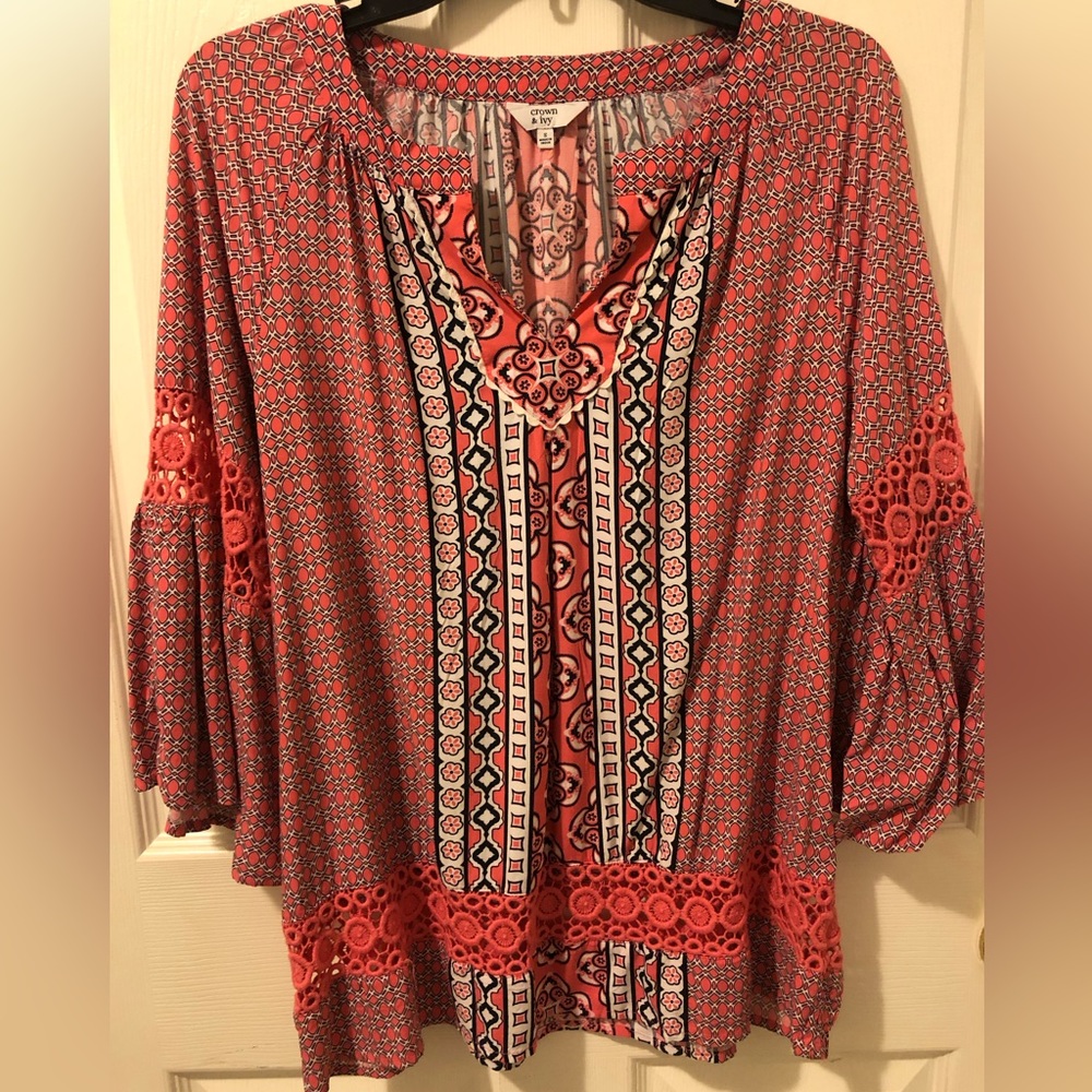 Crown and Ivy Blouse